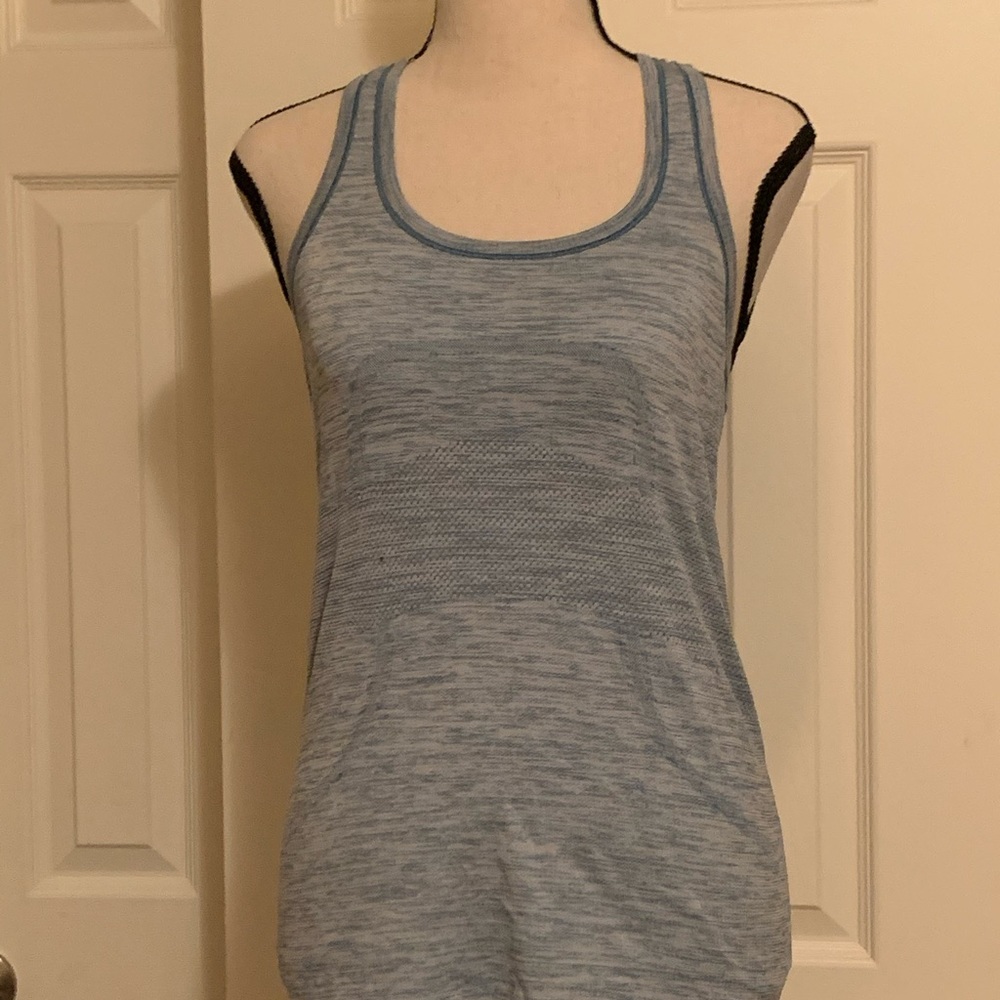 Lululemon tank light aqua color